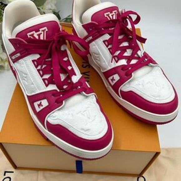 Men’s Louis Vuitton calfskin leather trainer sneakers size 11, fits 13 US - Picture 1 of 10